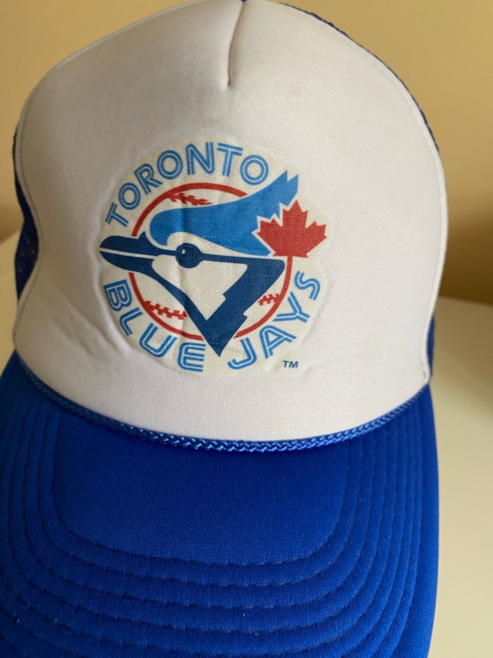 Toronto Blue Jays Trucker Hat - White & Royal Blue Made By OTTO - Picture 3 of 10